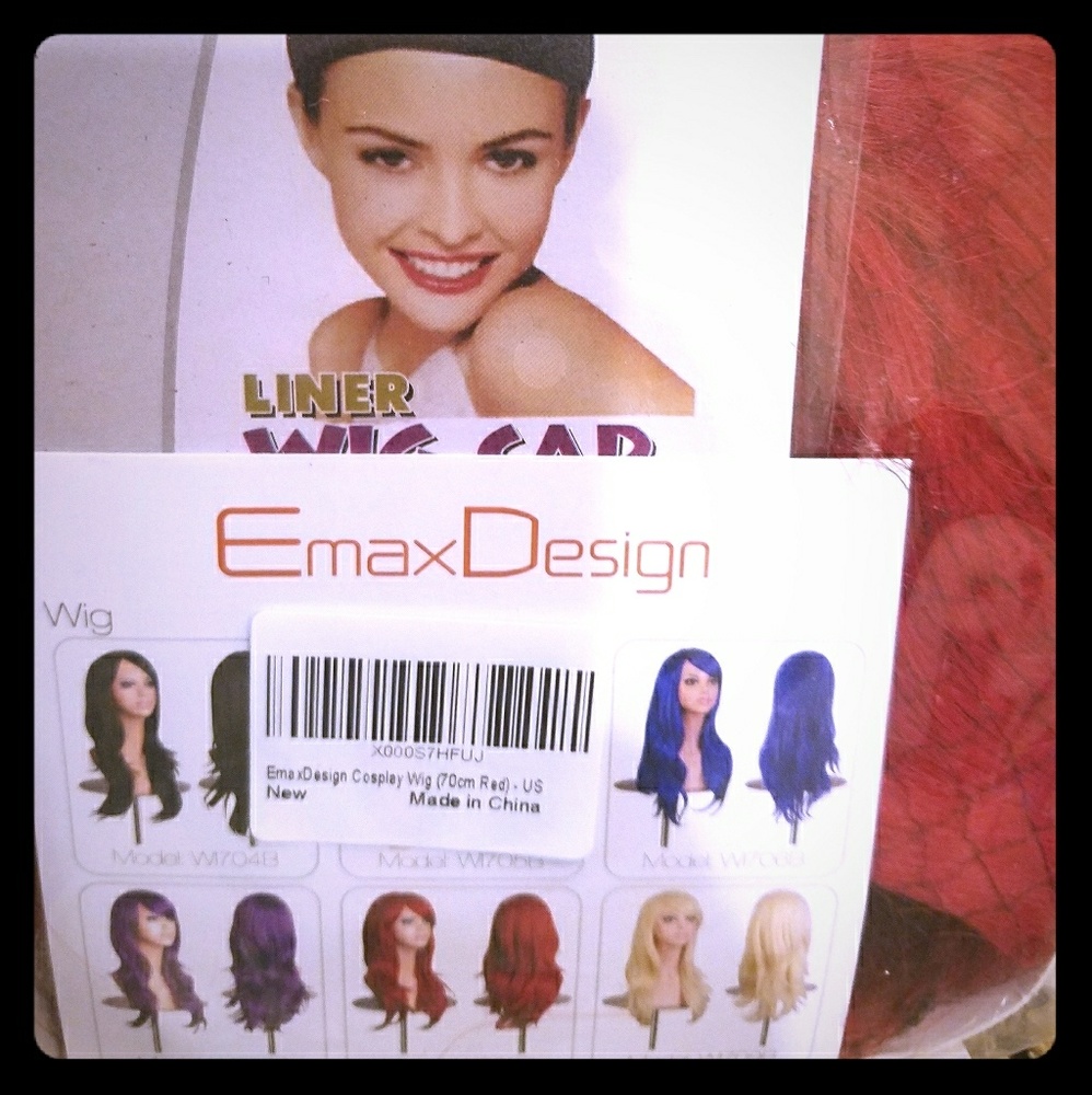 Costume wig